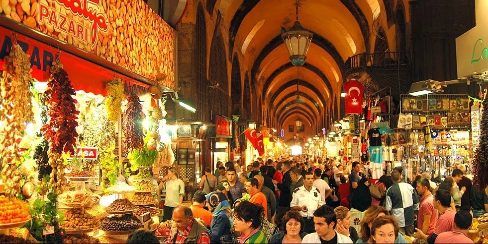 Mısır Çarşısı, Eminönü