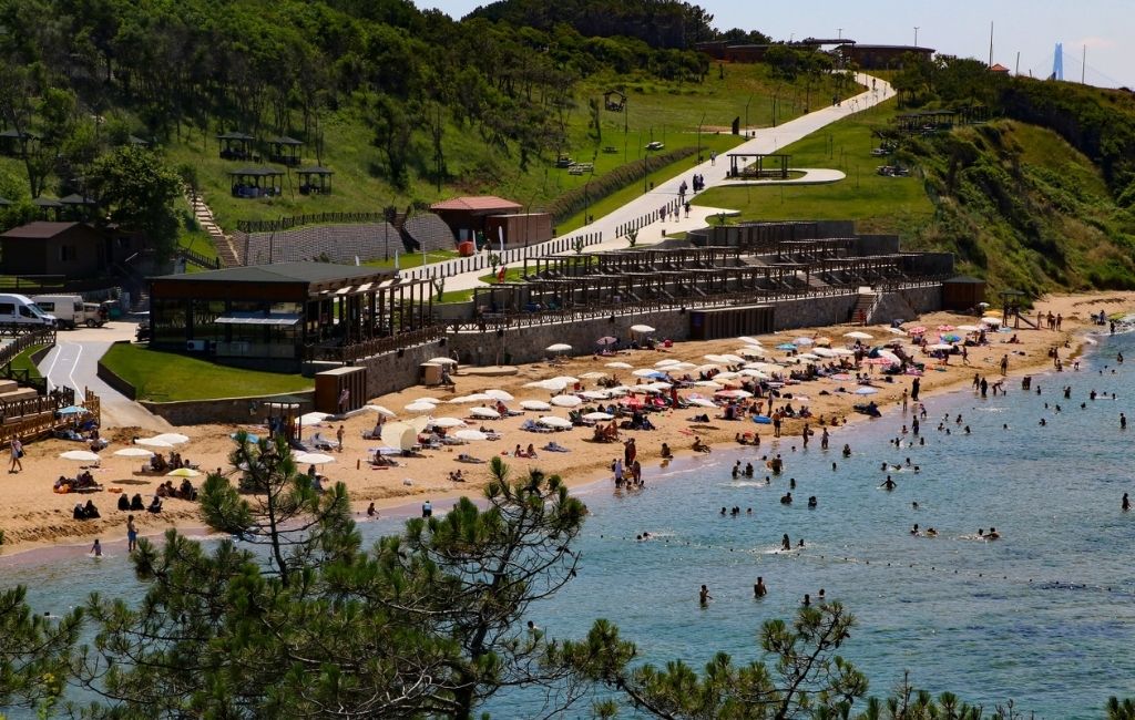 Elmasburnu Kadınlar Plajı